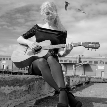 Jazz & Bossa Nova Music with Lara Louise - Tuesday, October 1, 2024